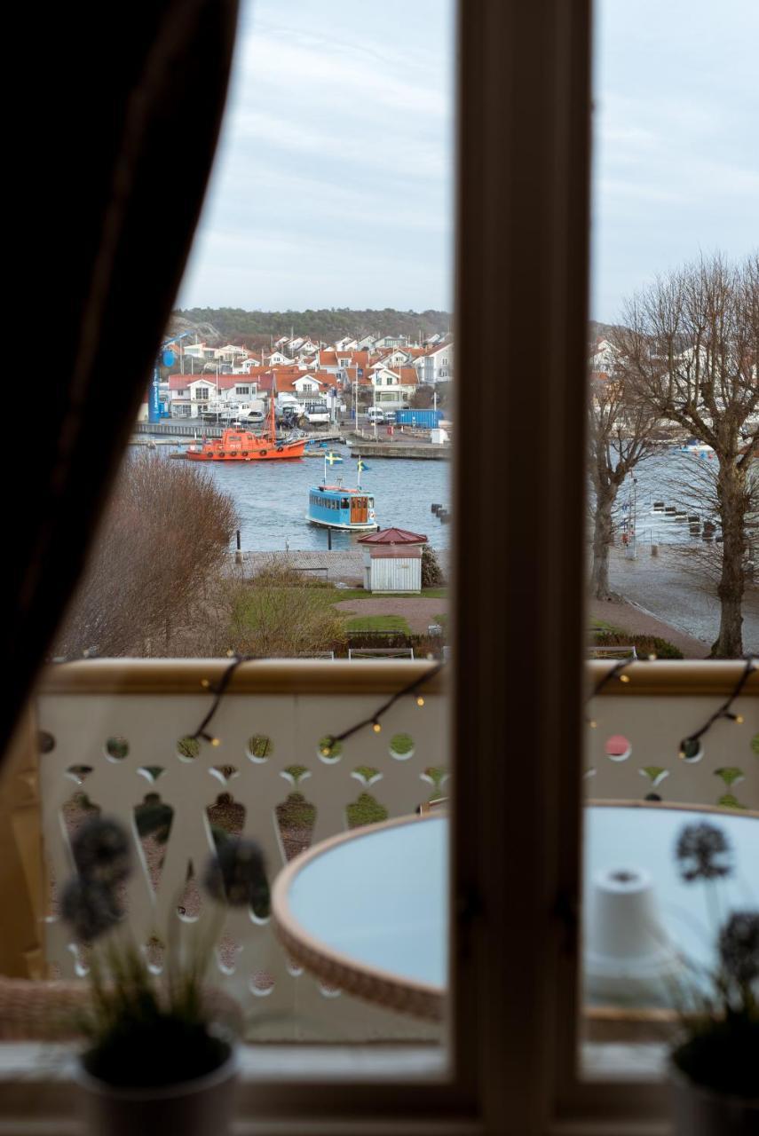 Grand Hotel Marstrand Exterior photo